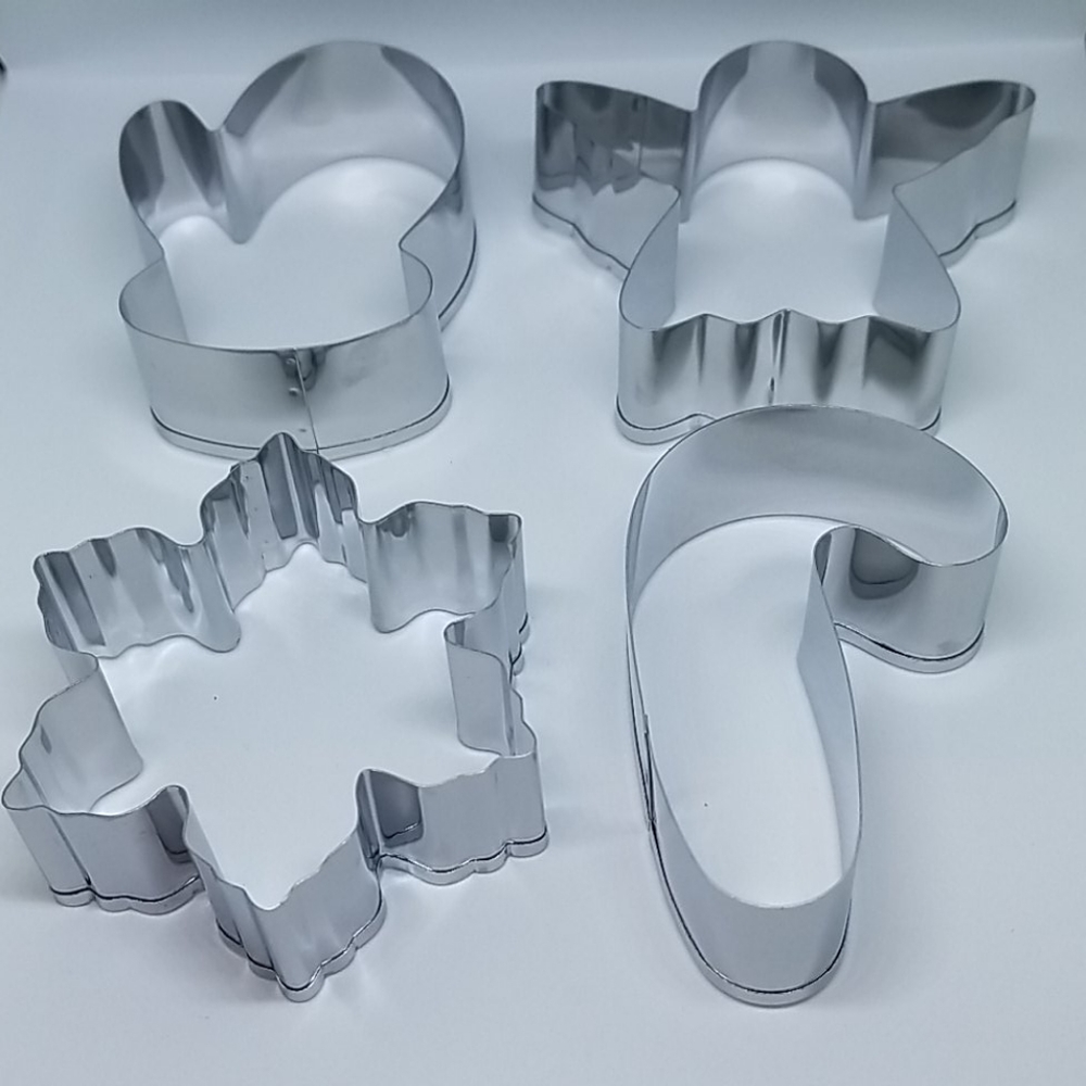 Xmas  - Christmas Set of 12 Cookie Cutters New! - Picture 3 of 5